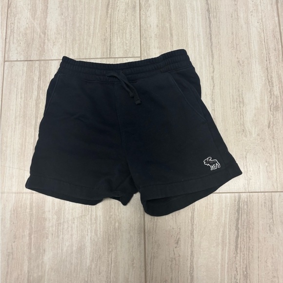 abercrombie kids Other - Abercrombie Kids Boys Black Icon Sweat Shorts Fleece Size 7/8